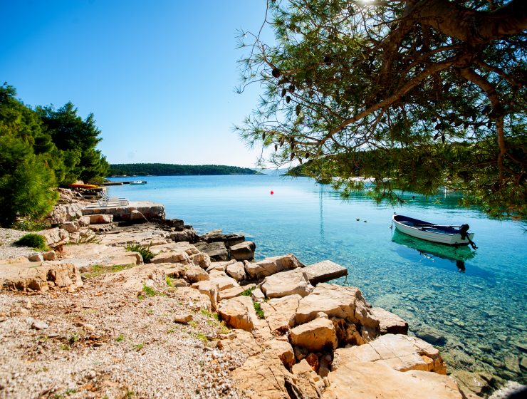 Kroatien Brac Insel Villa direkt am Meer zur Miete