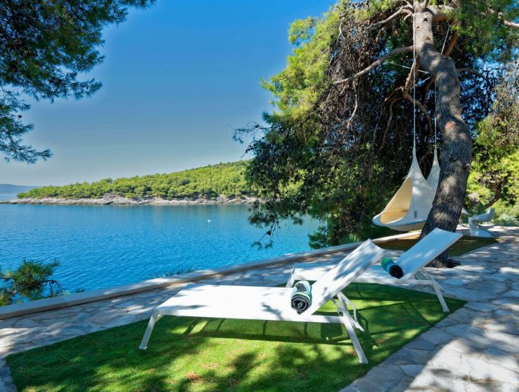 Kroatien Brac Luxusvilla direkt am Meer zur Miete