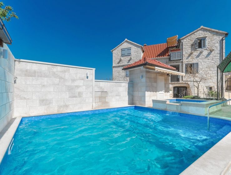 Croatia Brac Postira stone villa for rent