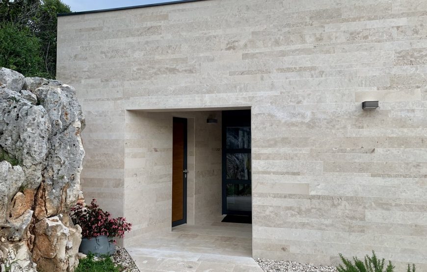 Croatie île de Brac villa de luxe en pierre à louer