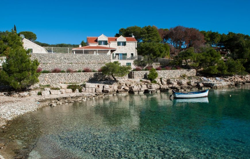 Croatia Brac island beachfront villa for rent