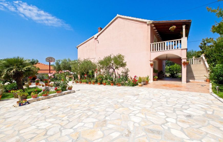 Croatia Dubrovnik Lovorno Countryside villa for rent