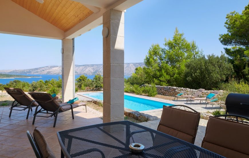 Croatia Hvar family villas for rent