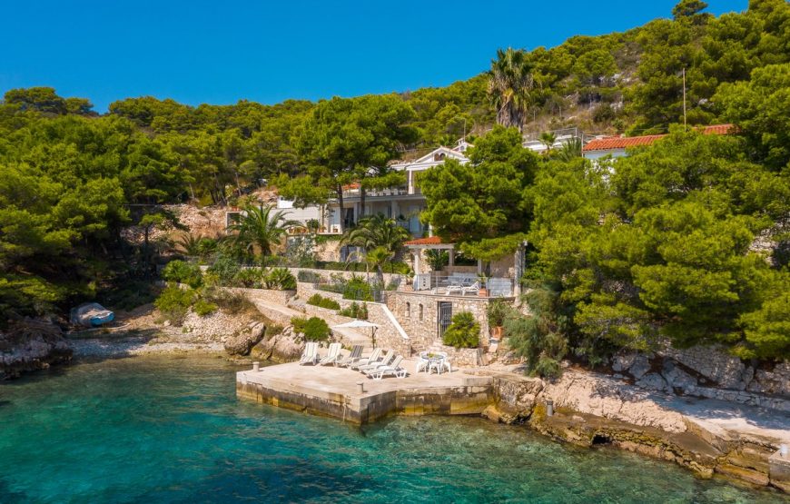 Хорватия Остров Хвар Набережная роскошная вилла в аренду