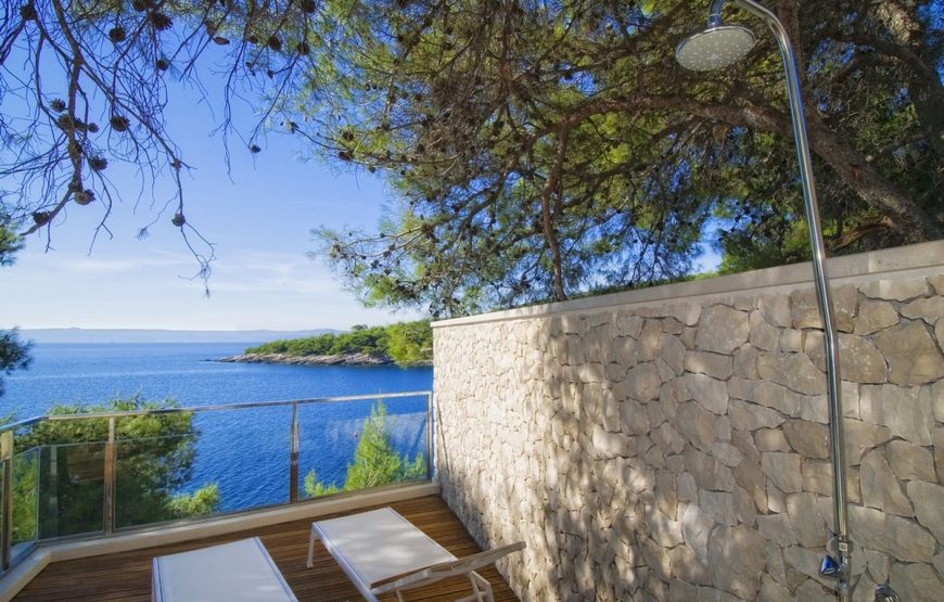 Kroatien Brac Insel Luxusvilla am Meer zur Miete