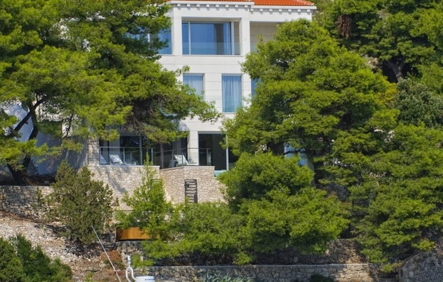 Croatia Island Brac Luxury seafront villa for rent