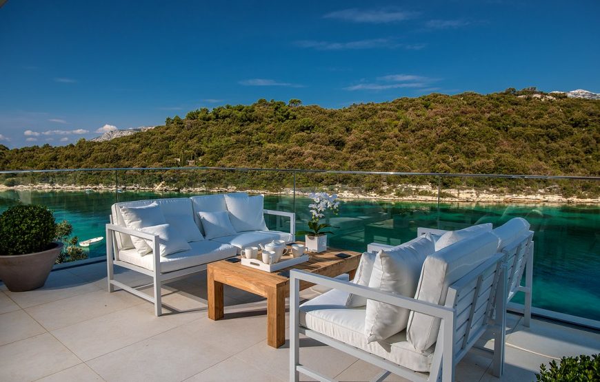 Хорватия остров Корчула роскошная вилла на берегу моря в аренду