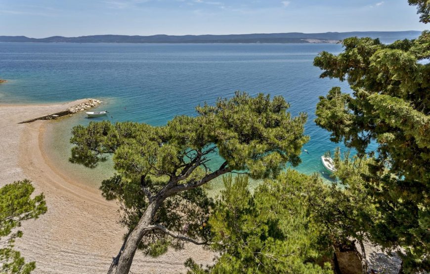 Croatia Omis area beach house for rent