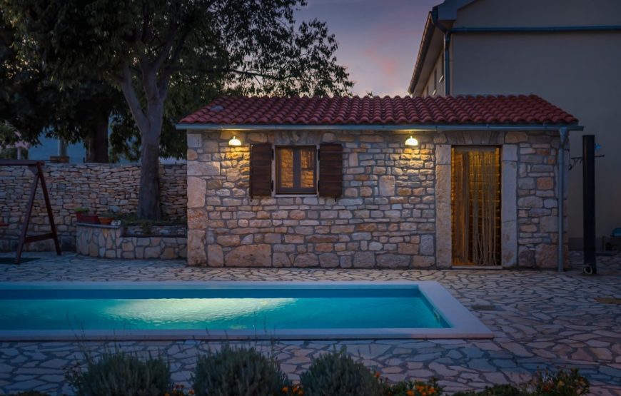 Croatia Sibenik area stone villa with pool for rent
