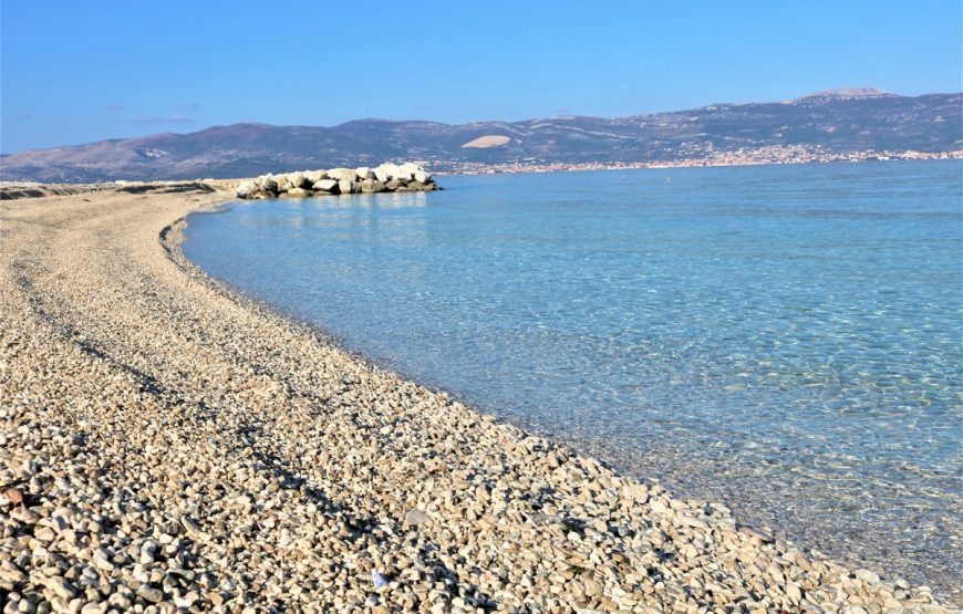 Kroatien Trogir Umgebung Luxusvilla am Meer zur Miete