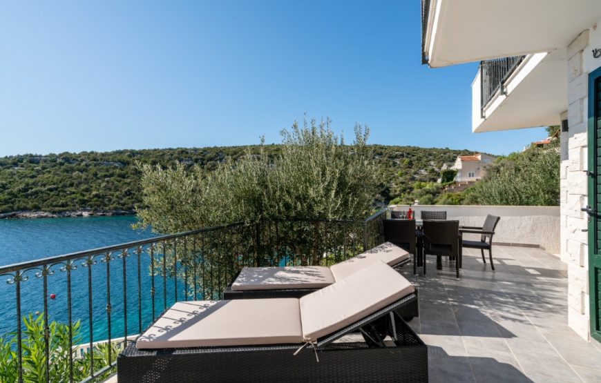 Croatia Trogir area Modern seafront villa for rent
