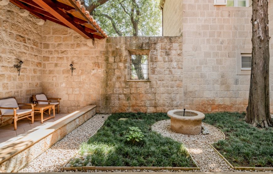 Croatia Dubrovnik Cilipi stone villa with pool rent