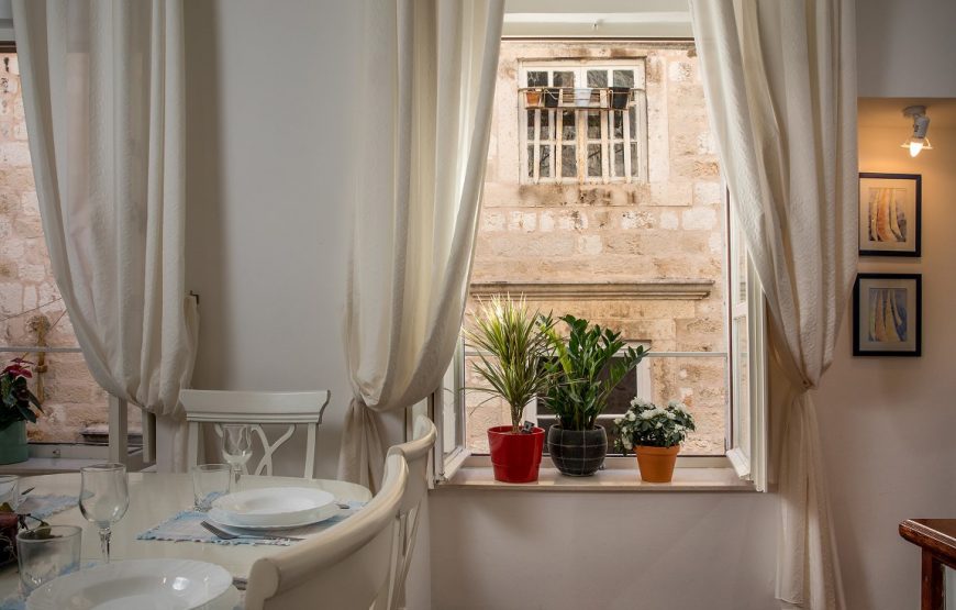 Croatia Dubrovnik Old Town stone house for rent