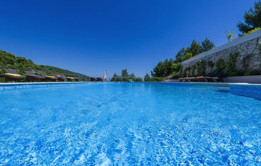 Croatia Island Korcula Beachfront luxury villa for rent