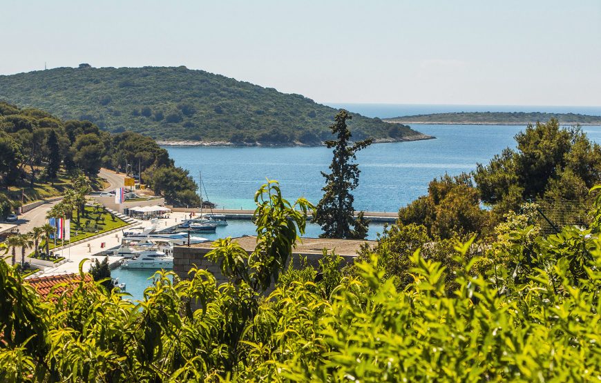 Croatia Island Solta Sea view villa for rent