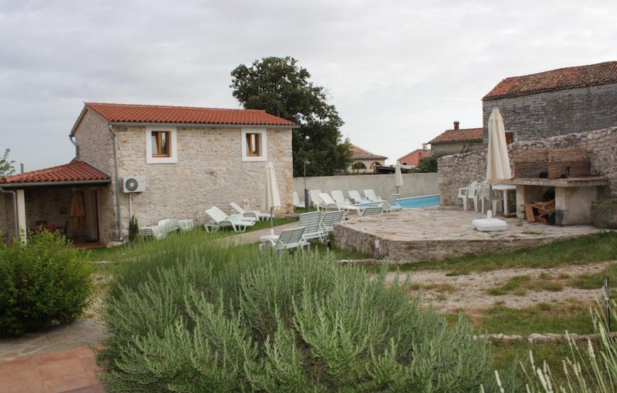 Croatia Istria Large villa with pool for rent