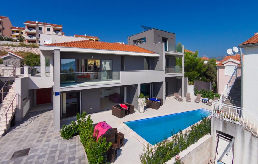 Croatia Rogoznica Luxury villa with sea view for rent