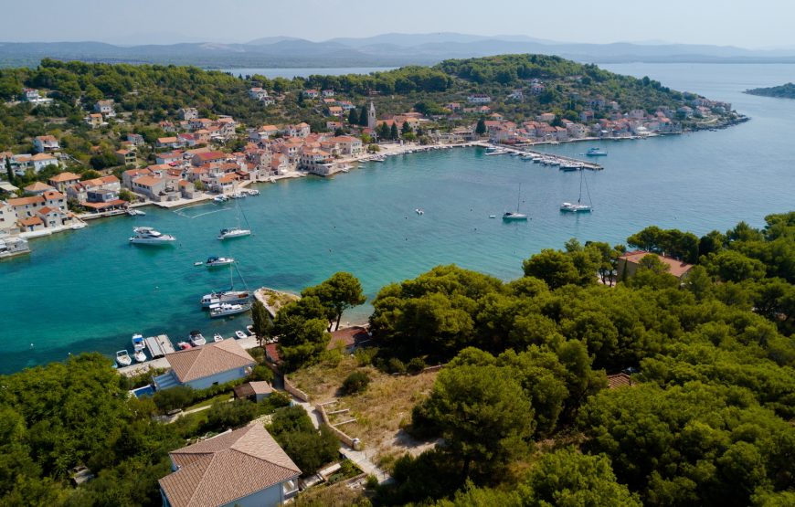 Croatia Sibenik Prvic island stone villa for rent