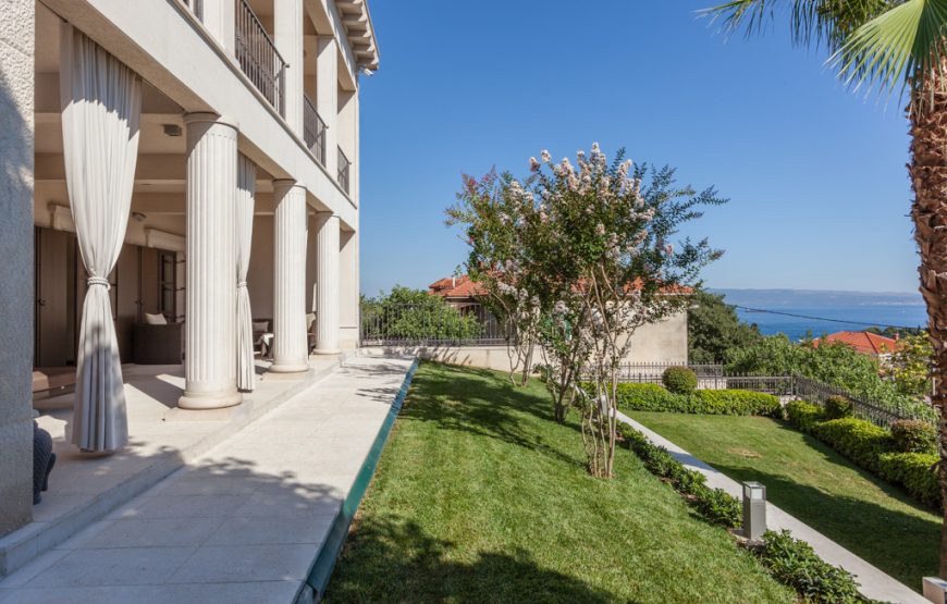 Croatia Split Luxury villa with pool for rent