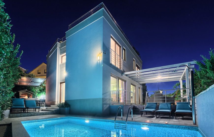 Croatia Trogir Ciovo Beach villa with pool for rent