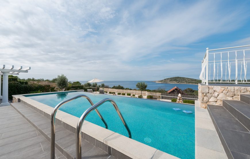 Croatia Trogir Drvenik Mali Sea view villa for rent
