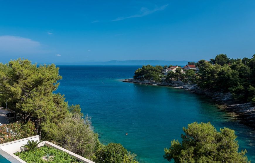 Croatia island Brac Sumartin Seafront villa for rent
