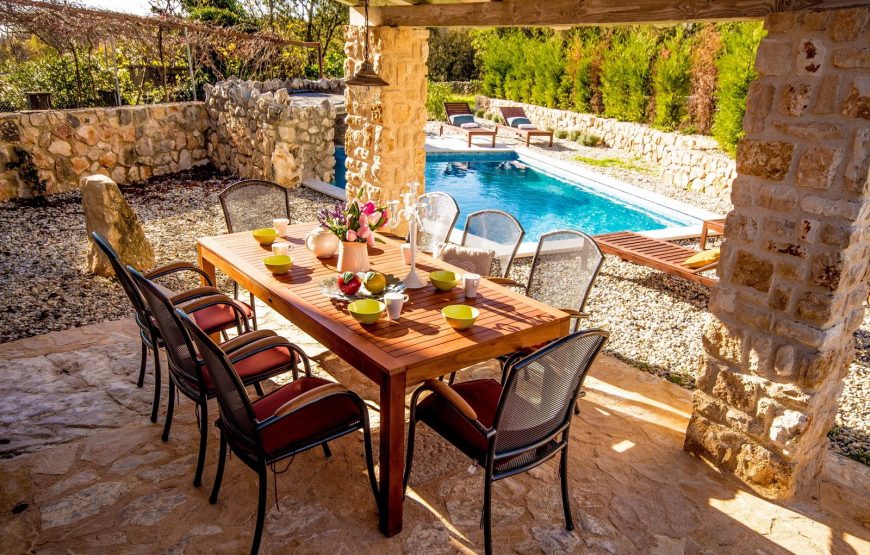 Croatia island Krk Stone villa with pool for rent
