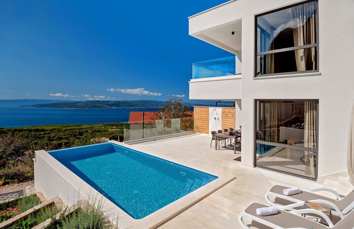 Croatia Makarska area Luxury sea view villa for rent