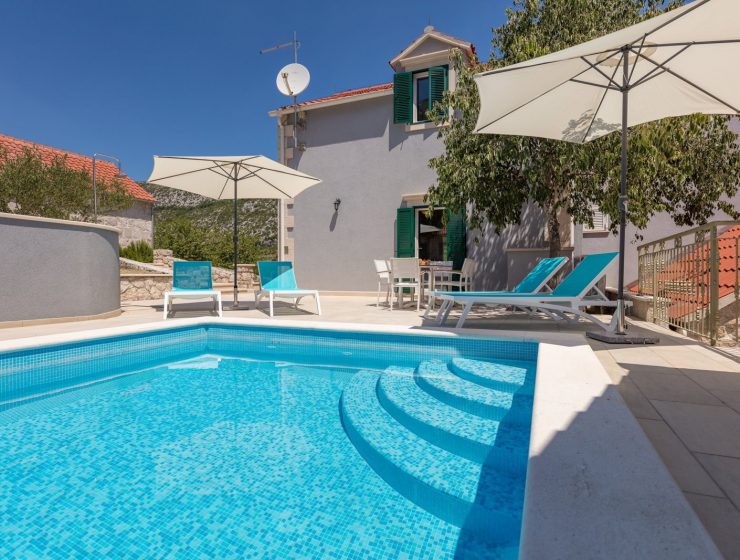 Croatia Makarska area Zupa villa with pool rent