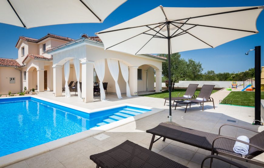 Croatia Sibenik Bilice Pool villa for rent