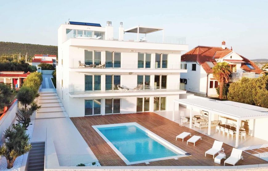 Croatia Zadar area Waterfront modern villa for rent