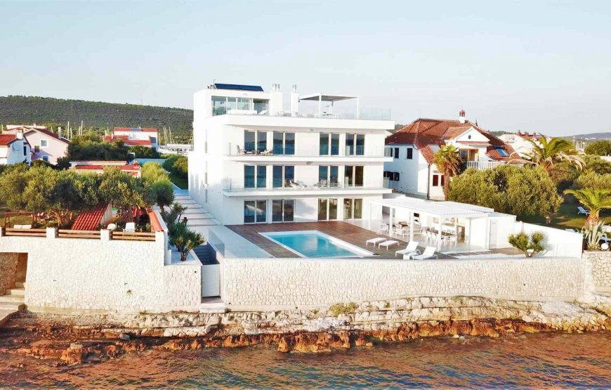 Croatia Zadar area Waterfront modern villa for rent