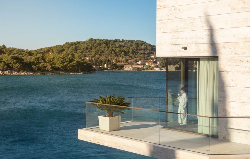 Croatia Dubrovnik Zaton elegant waterfront villa for rent