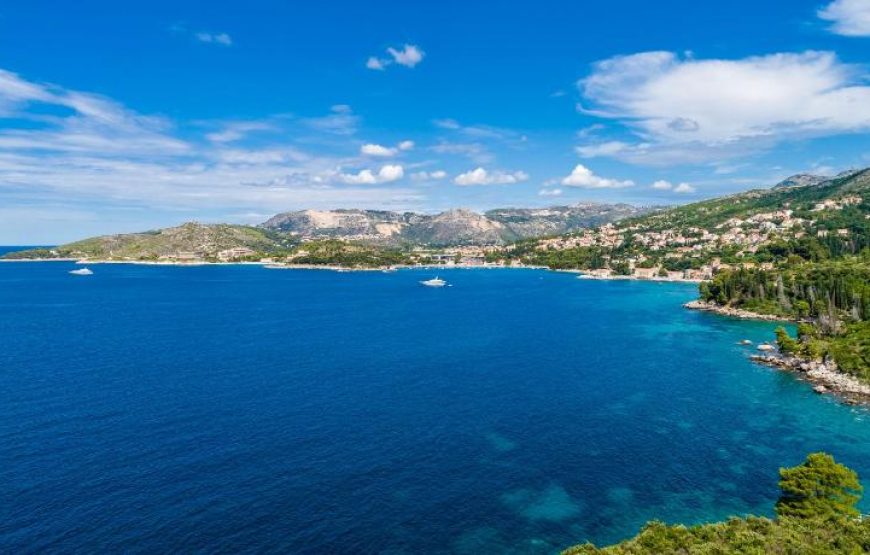 Croatia Dubrovnik area waterfront Villa with private beach rent