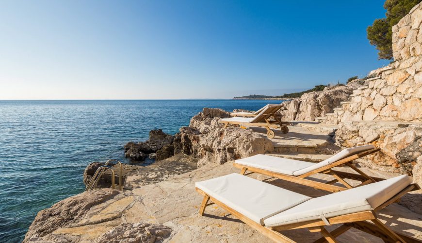 Croatia Sibenik Primosten Seafront Modern villa for rent