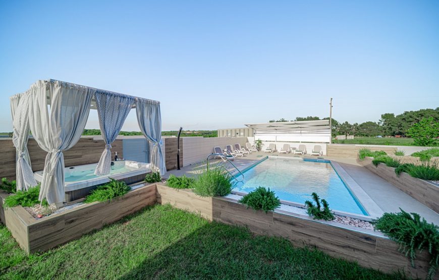 Croatia Istria Luxury villa with pool and jacuzzi for rent